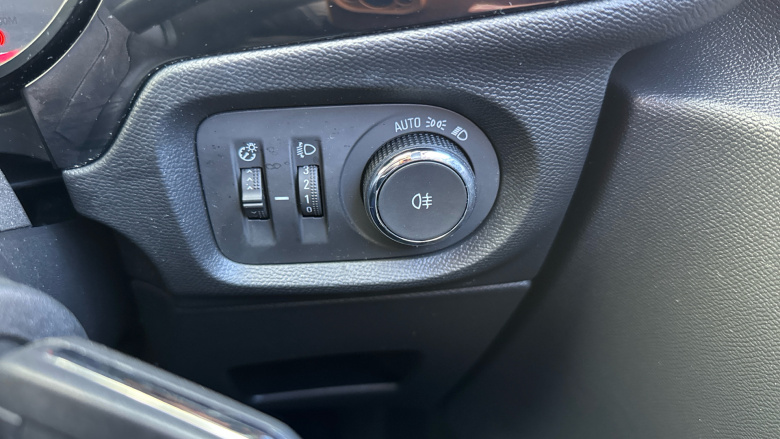 Vauxhall Corsa 1.2 Design 5dr Petrol Hatchback